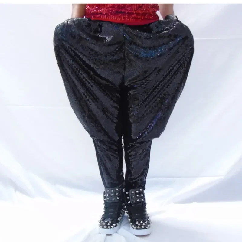 Marea maschio paillettes Harem pantaloni lunghi cantante ballerino Hip Hop Rock Dance Performance Costume Nightclub Bar matita pantaloni bianco nero