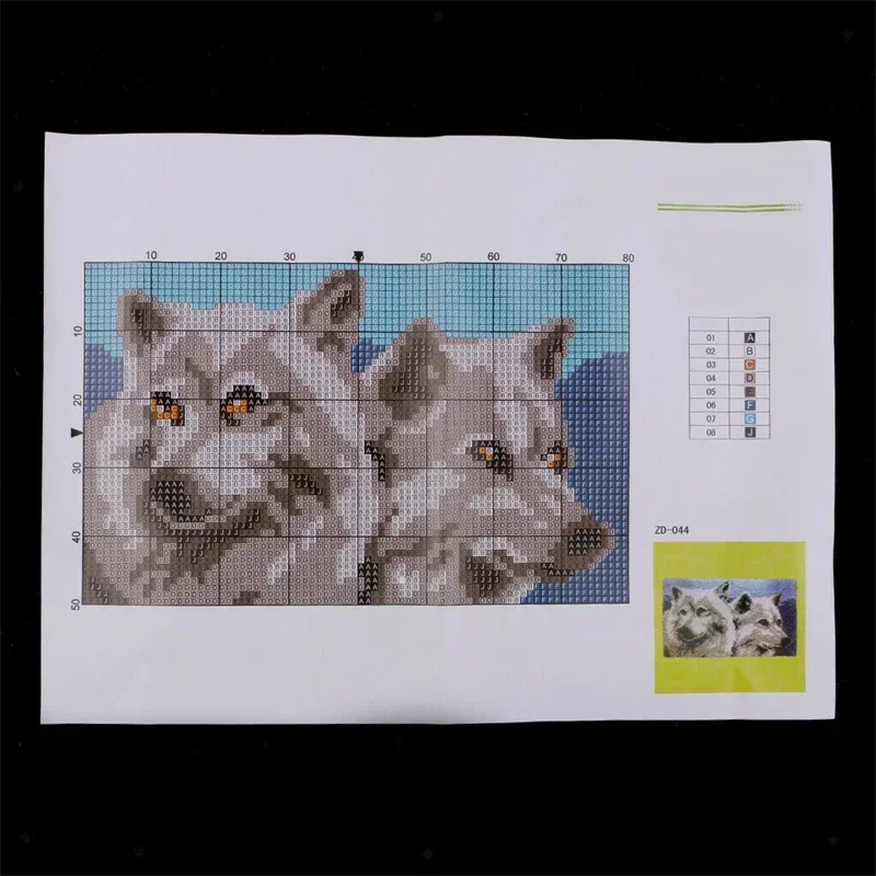 DIY Latch Hook Rug Making Crafts Kit Wolf for Beginners Carpet Segment Embroidery Material with Professional Crochet Needles