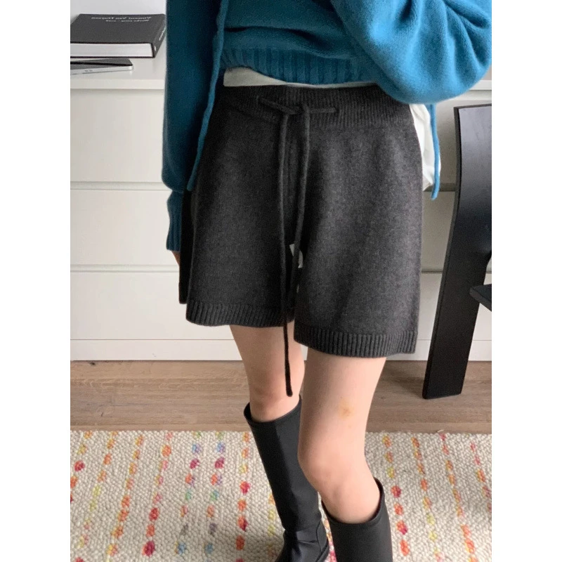 High waisted loose wide leg knitted shorts for women, new elastic waisted A-line silhouette casual straight leg pants