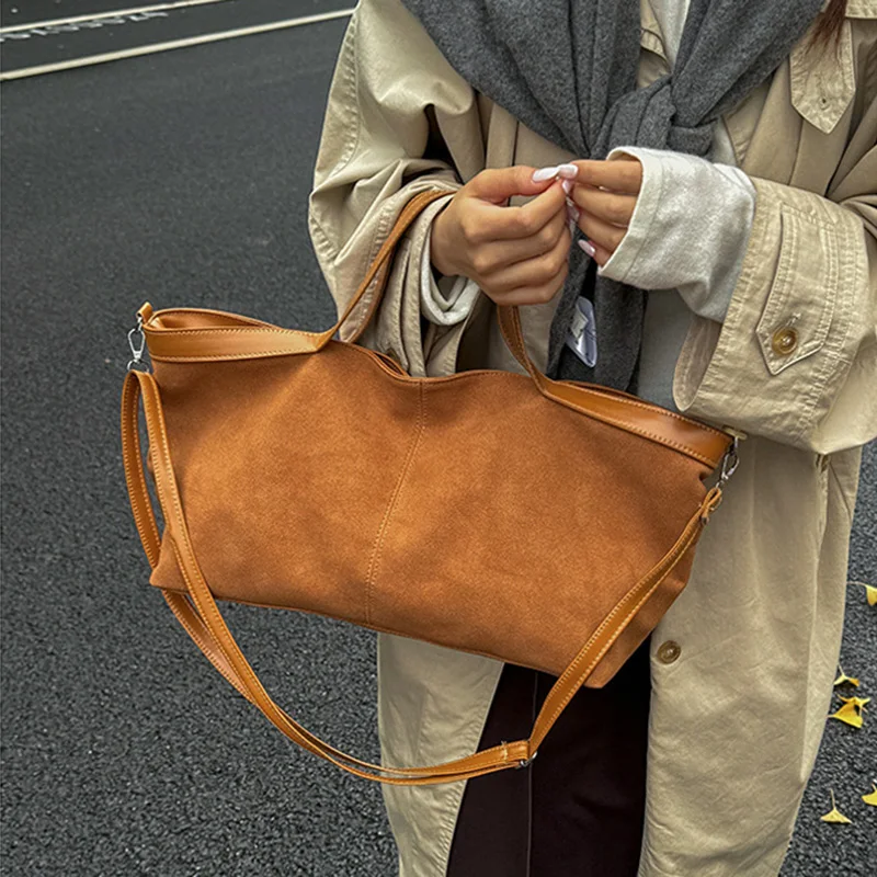 Large Capacity Casual Tote Bags For Women, Versatile Handbag Suede PU Leather Commuting Crossbody Shoulder Bag For Daily Used image 4