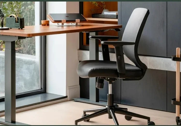 Daily Chair - Leather Office Chair with Swivel, Lumbar Rest, and Adjustable Armrests