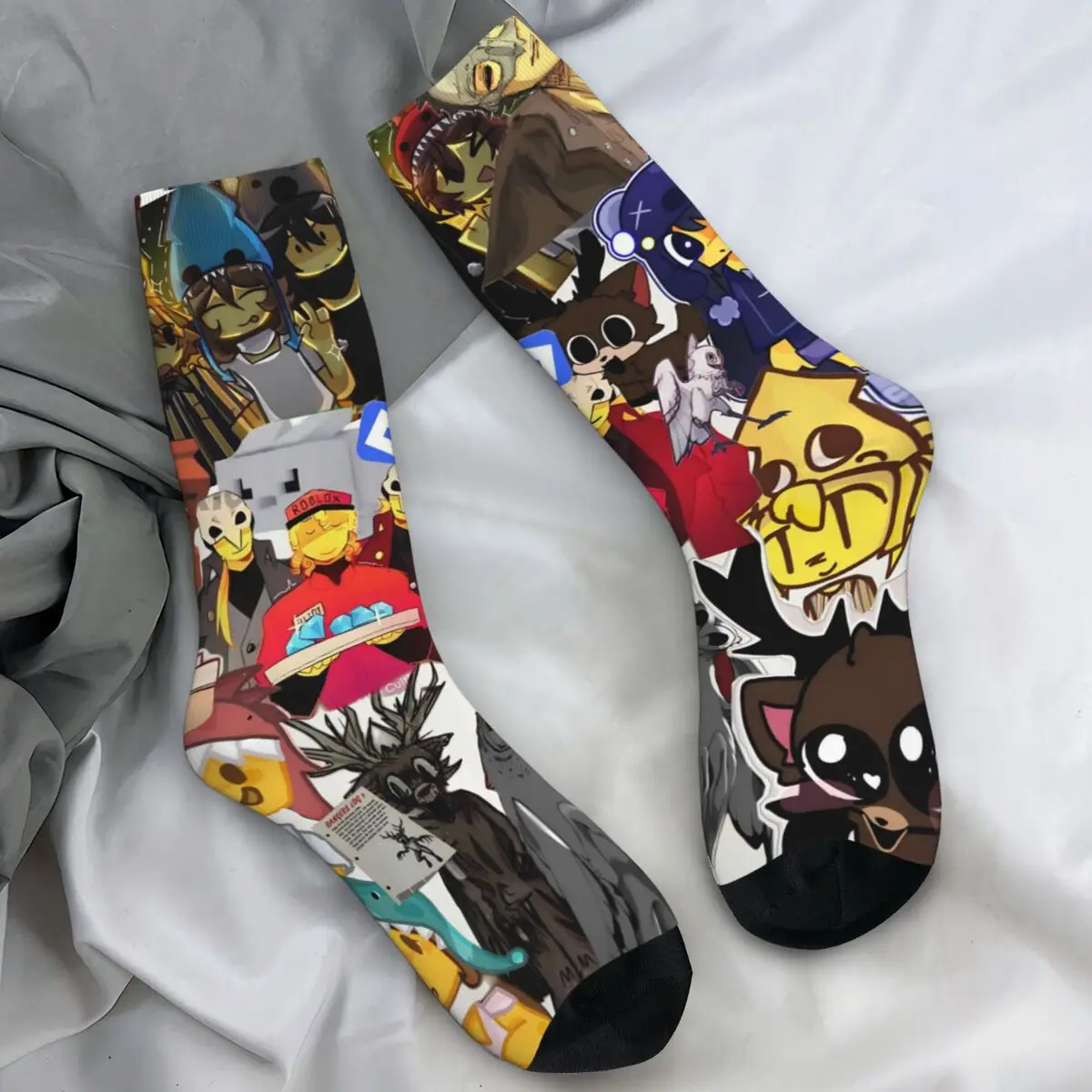 99 ليالًا في الغابة جوارب لعبة فيديو جوارب Kawaii للرجال جوارب مريحة لركوب الدراجات جوارب خريف جرافيك مضادة للبكتيريا