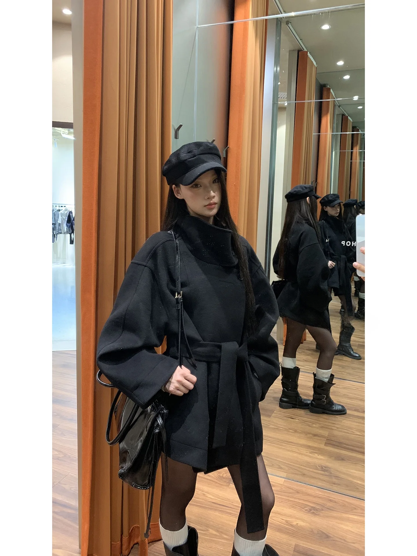 

Red Celebri Woolen Coat Women's Sle 2025 New Winter Bla Tweed Unique Super Beautiful ort Length Woolen Outerwear