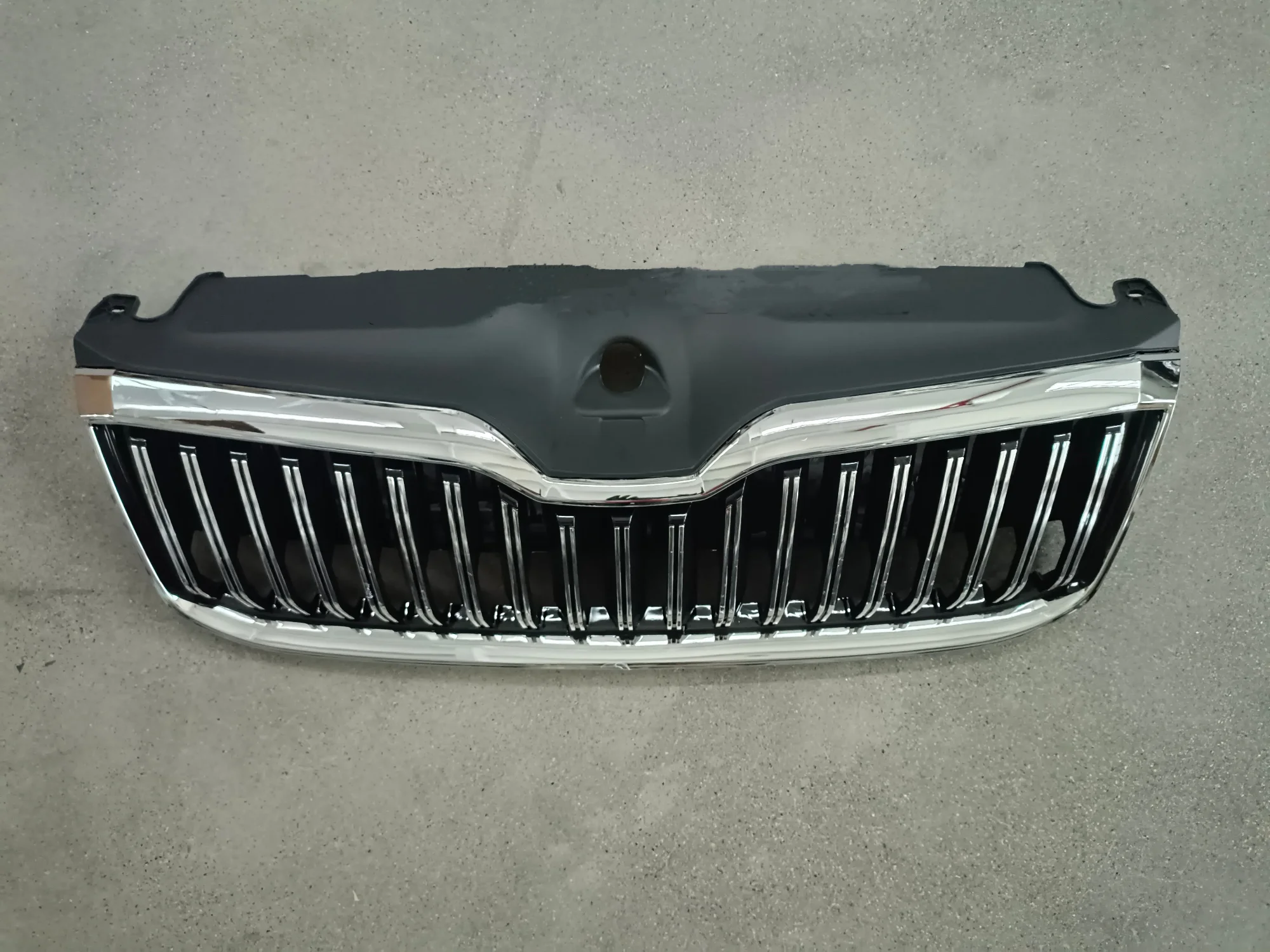 Front Bumper Grill For Skoda Superb 2019-2024 modified Grille mask net body kit Car Accessories