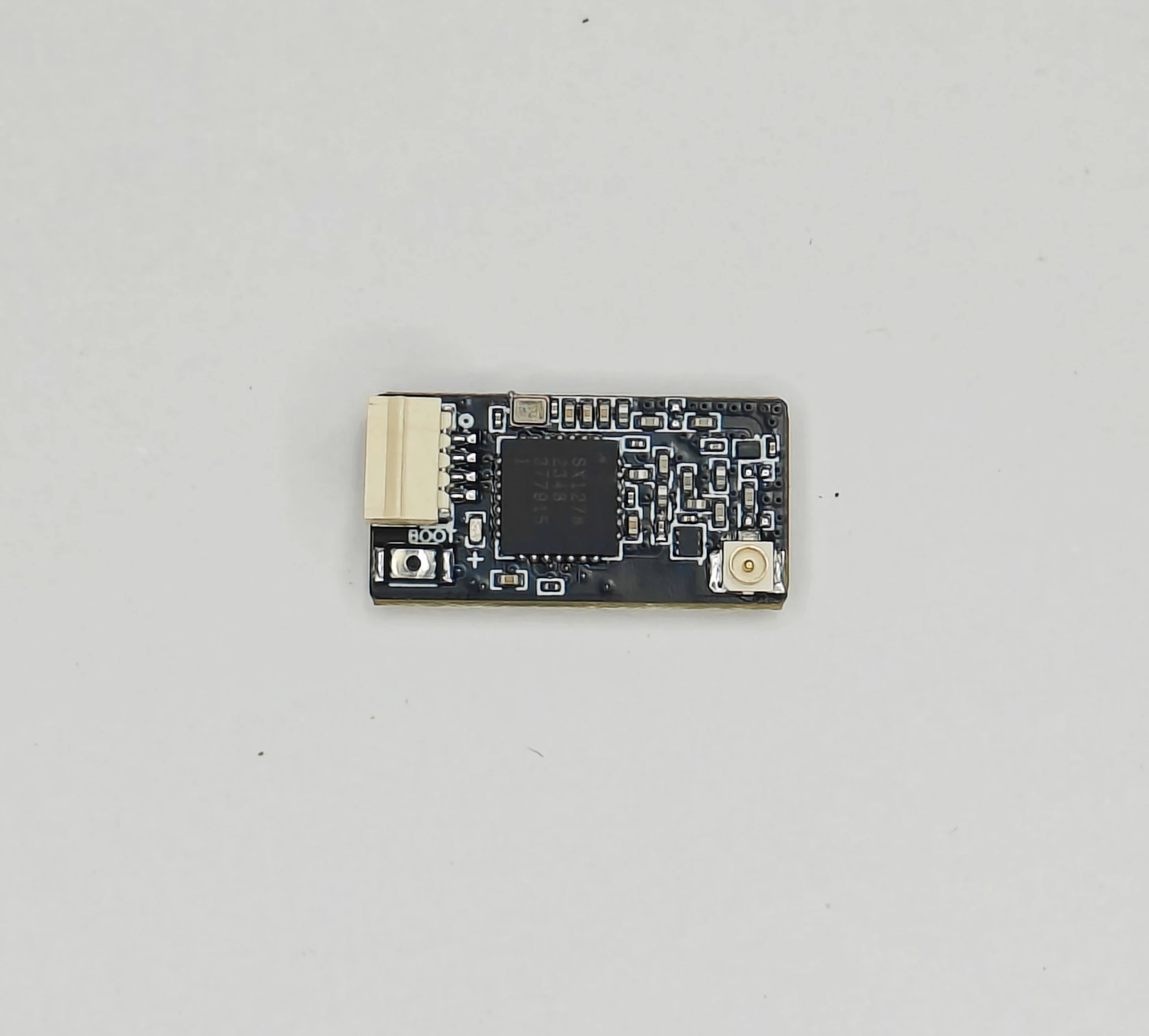 

ELRS RX 915MHz Receiver Radiomaster tx12 TX16s ExpressLRS 720MHz /750MHz /900MHz /915MHz 500mW for FPV Racing Drone RC Cars