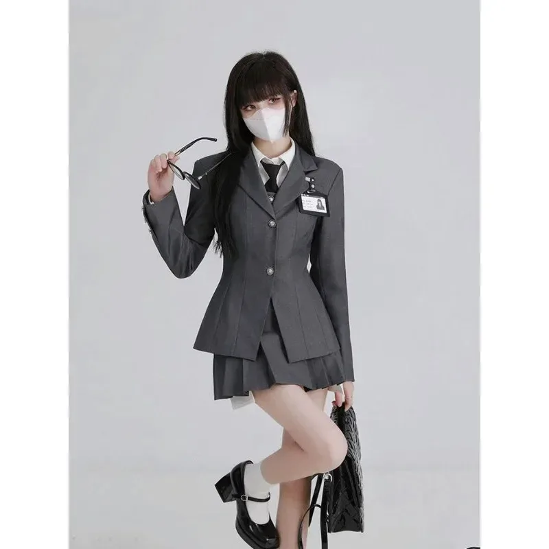 

Women's Set 2023 New Single Breasted Waist Length Blazer Gray Vest Grey Pleated Skirt Academy Style Three Piece Women's Clothing