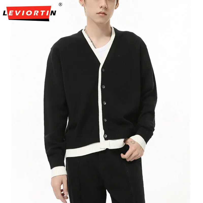 Men's autumn new product trend simple retro layering contrasting color V-neck light luxury loose cardigan sweater trend