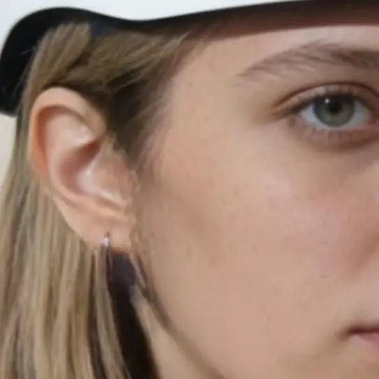 

Лазерная шапка-шлем LLLT для роста волос с красным светом, устройство для терапии против выпадения волос, уход за кожей головы, стимуляция роста волос для домашнего использования