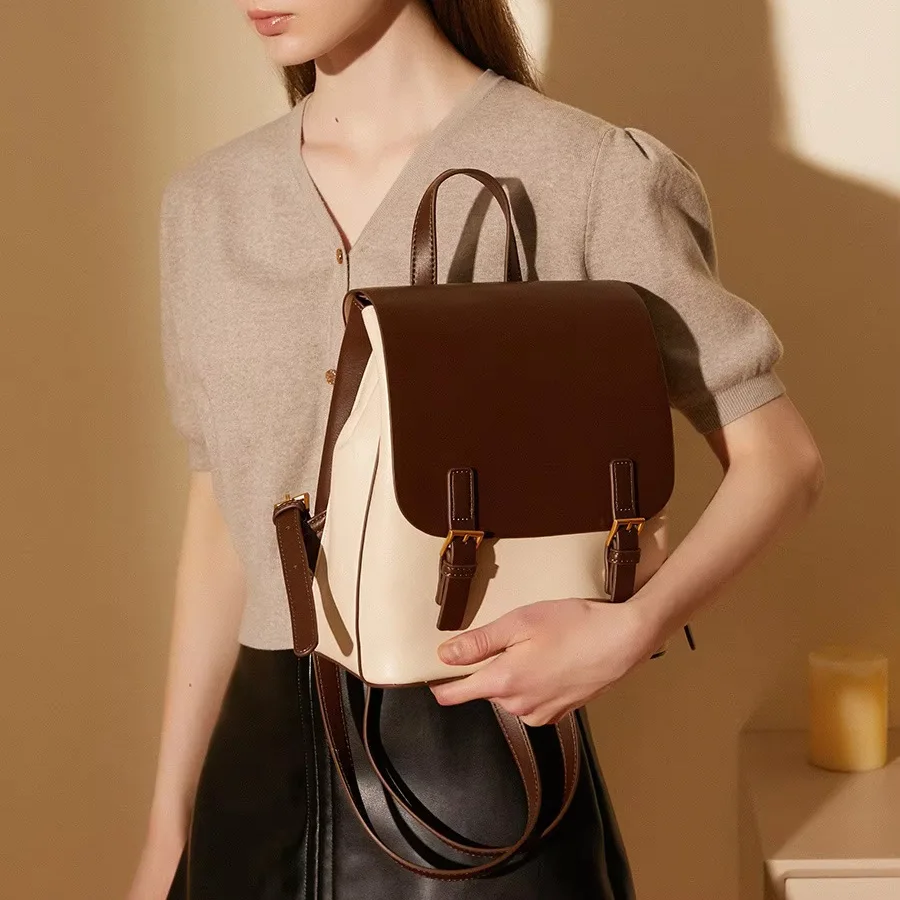 2026 new spring backpack for female college students, simple backpack, large capacity luxury travel backpack