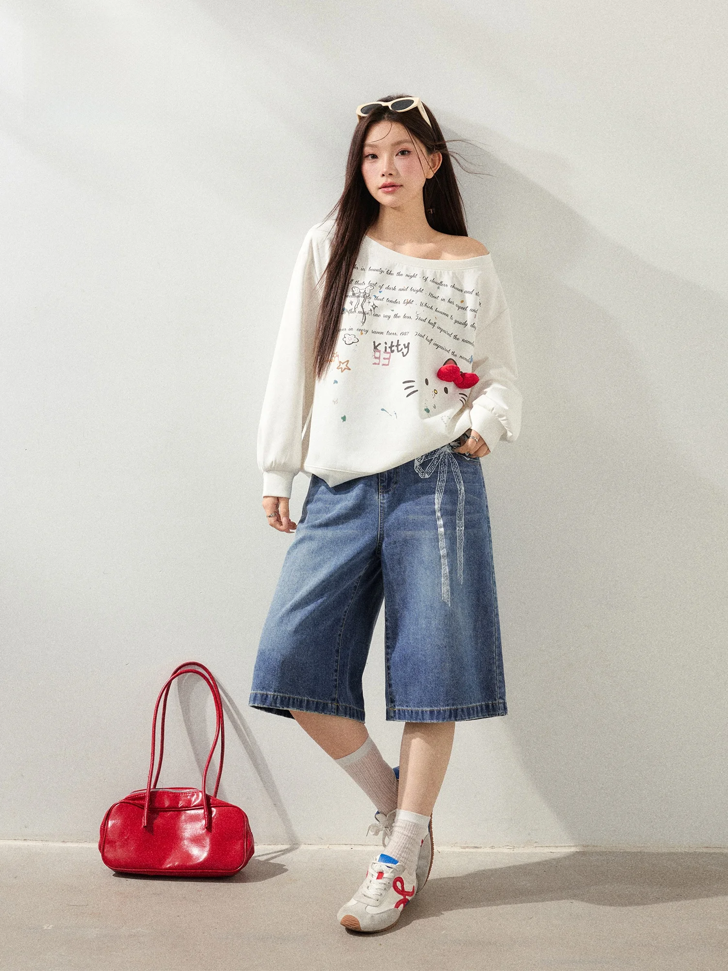 

plus Size Women's Street Style Slimming Sweatshirt Jacket And Jeans Set Korean Fashion Shoulder Baring Outerwear Casual Sprin...