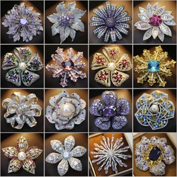 Heavy Industry Shining Cubic Zirconia Flowers Brooch Luxury Charm Daisy Camellia Corsage Coat Suit Accessories Female Broche