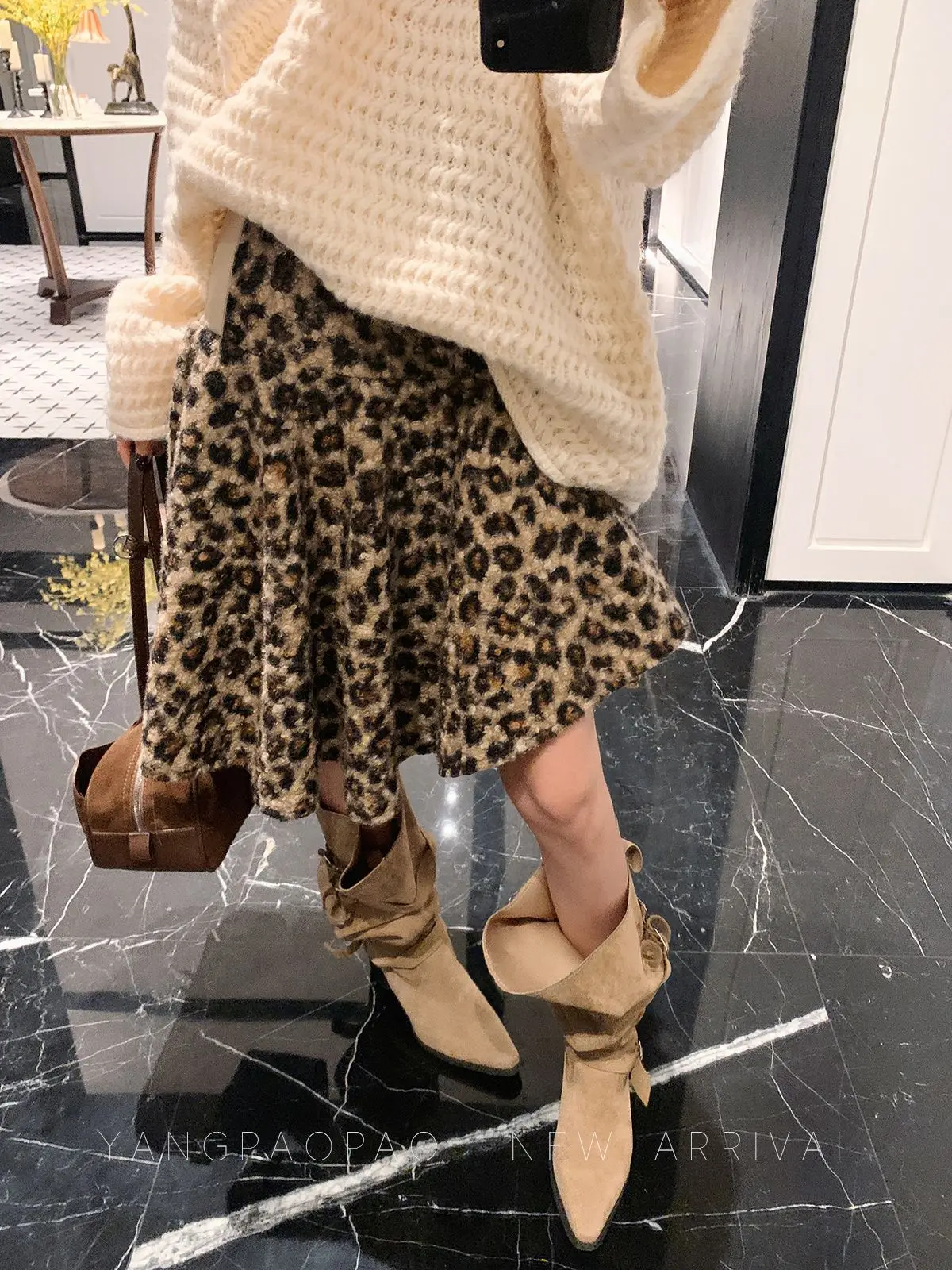 

American Retro Leopard Print Woolen Skirt Women's 2025 Autumn and Winter New Irregular Mid-Length A-Line Skirt