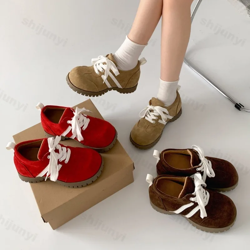 

Retro Design Low Top Casual Thick Soled Shoes for Women 2025 Autumn Fashion Trend Versatile Comfortable Lace Up Chunky Sneakers
