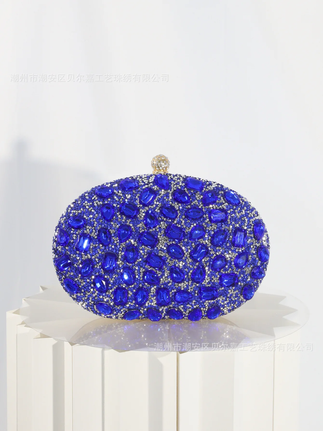 Ünlü Oval Büyük Elmaslı Yemek  - Luxury Bags Blue incelemesi ve fiyatı