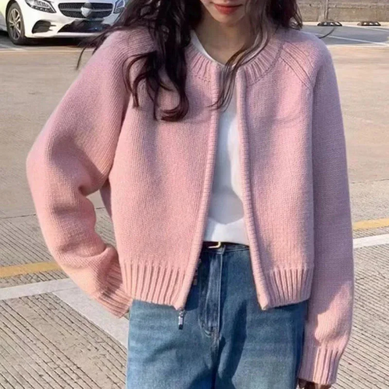 

Autumn Winter 2025 Casual Short Knitting Cardigan Women Solid Color Long Sleeve Round Neck Sweater Jacket Zipper Sweater Coats
