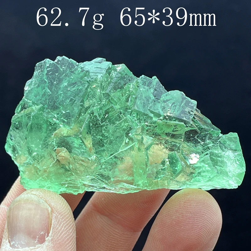 100% natural Chinese hu nan Xianghualing blue-green vitreous transparent fluorescent rock sample calcite healing crystal