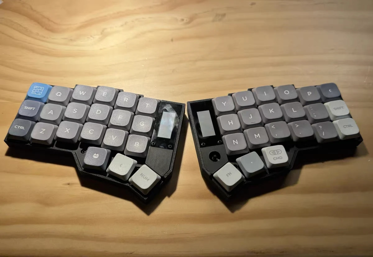 Corne V4 Wireless Bluetooth Dual Mode Keyboard Ergonomic Customized Zmk Split Keyboard Magnetic Shell Gaming Office Keyboard