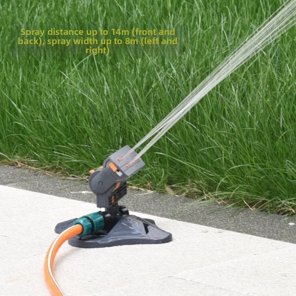 Image of 16-Loch-Gartensprinkler, einstellbare Bewässerung, automatischer oszillierender Sprinkler, langlebiger Rasensprinkler mit großer Reichweite