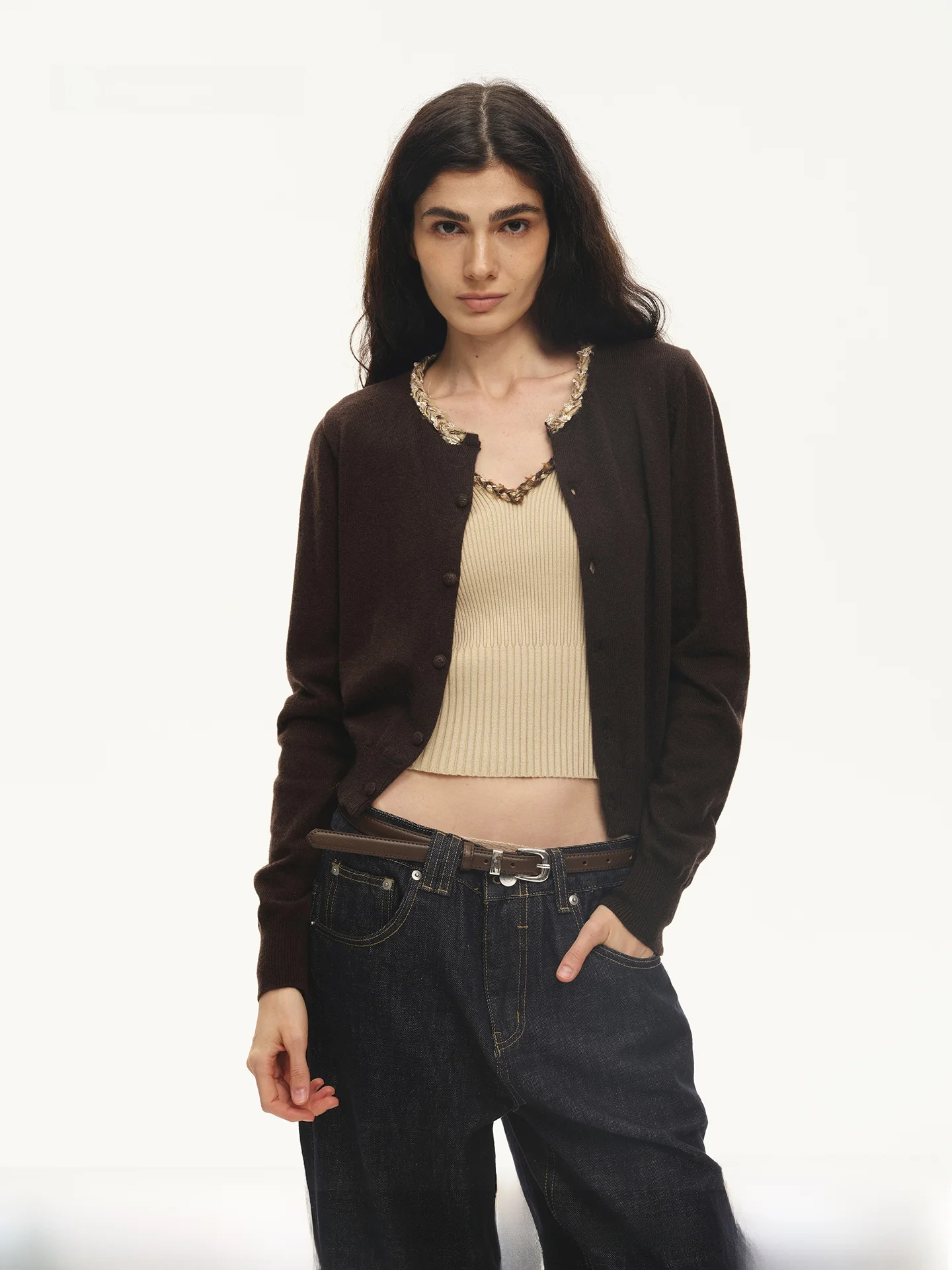 

Базовый вязаный комплект из свитера с V-образным вырезом и брюк с пэчворком и открытым кардиганом для женщин, осенний сезон, длинный рукав, короткий...