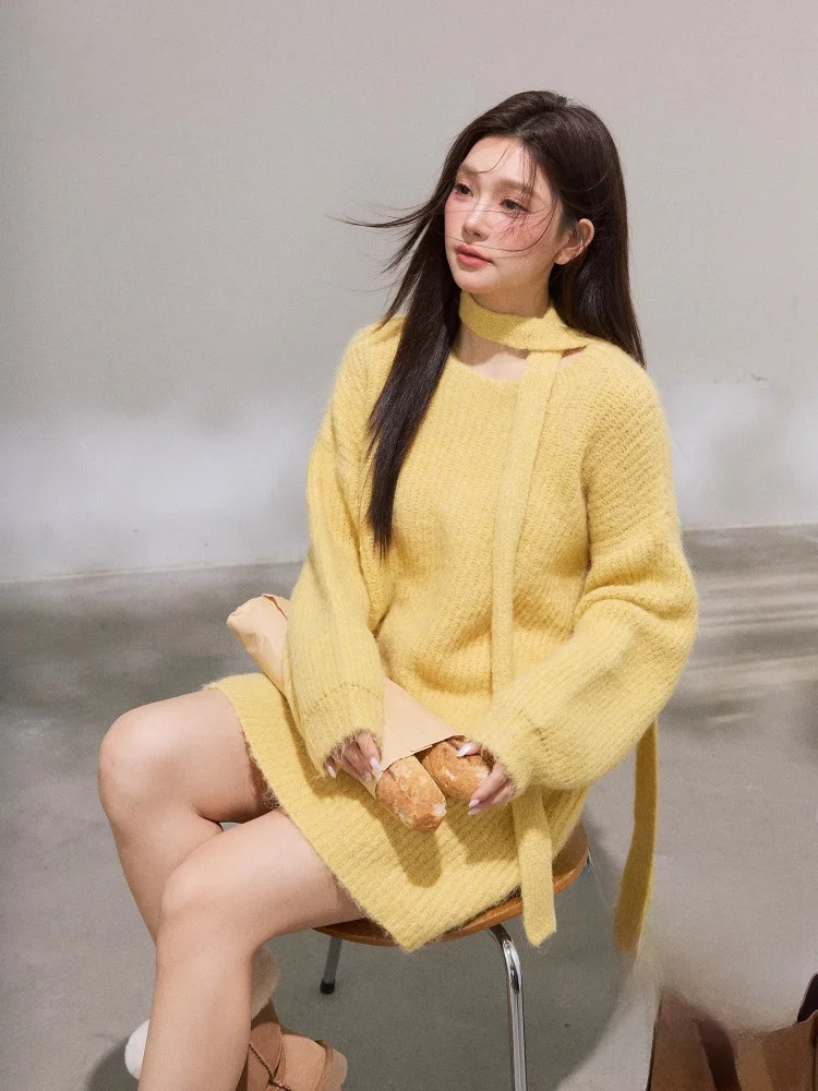 

Желтый пушистый свитер с V-образным вырезом для полных женщин, повседневный свободный крой, с завышенной талией, осенне-зимний, в корейском стиле