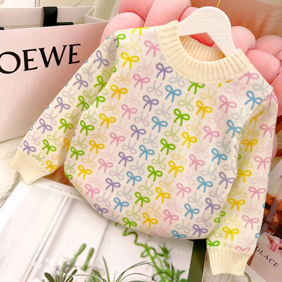 Girls' sweater thickened autumn and winter new fashionable and good-looking children's knitted sweater girls' top sweet and cute