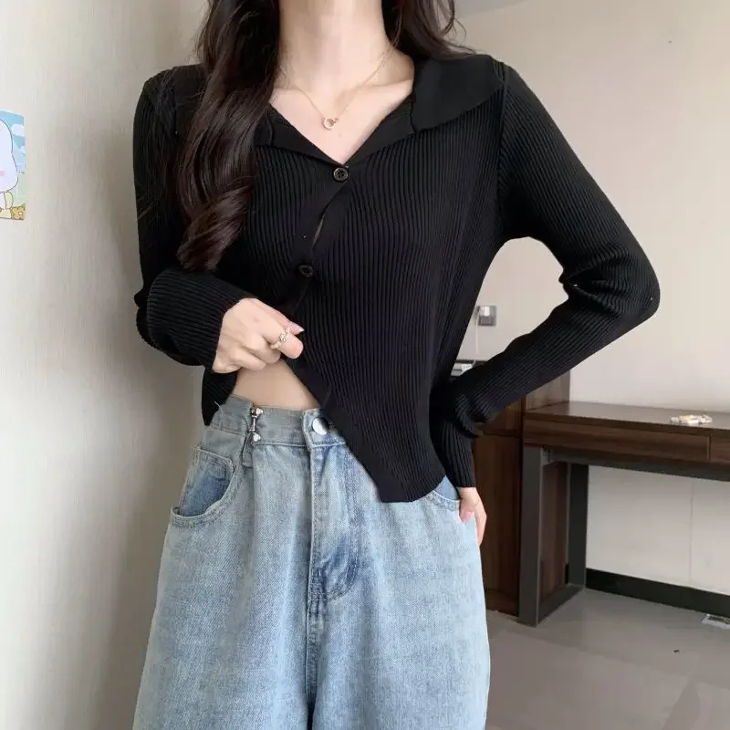 เสื้อคาร์ดิแกนไหมพรมแขนยาวทรงหลวมสไตล์เกาหลี รุ่นใหม่ ทรงเข้ารูป สวมใส่สบาย เหมาะสำหรับใส่เป็นเสื้อตัวในหรือใส่เดี่ยว