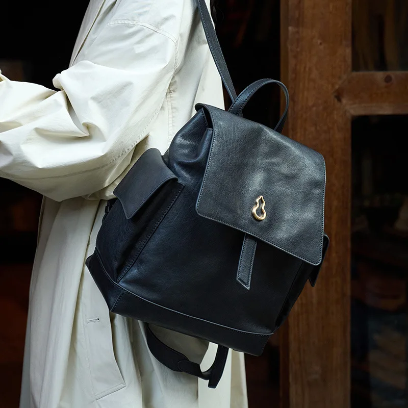 BAMPO 2025 حقيبة جديدة من جلد البقر المحبب حقيبة ظهر نسائية ذات سعة كبيرة حقيبة ظهر من الجلد المدبوغ بالخضراوات