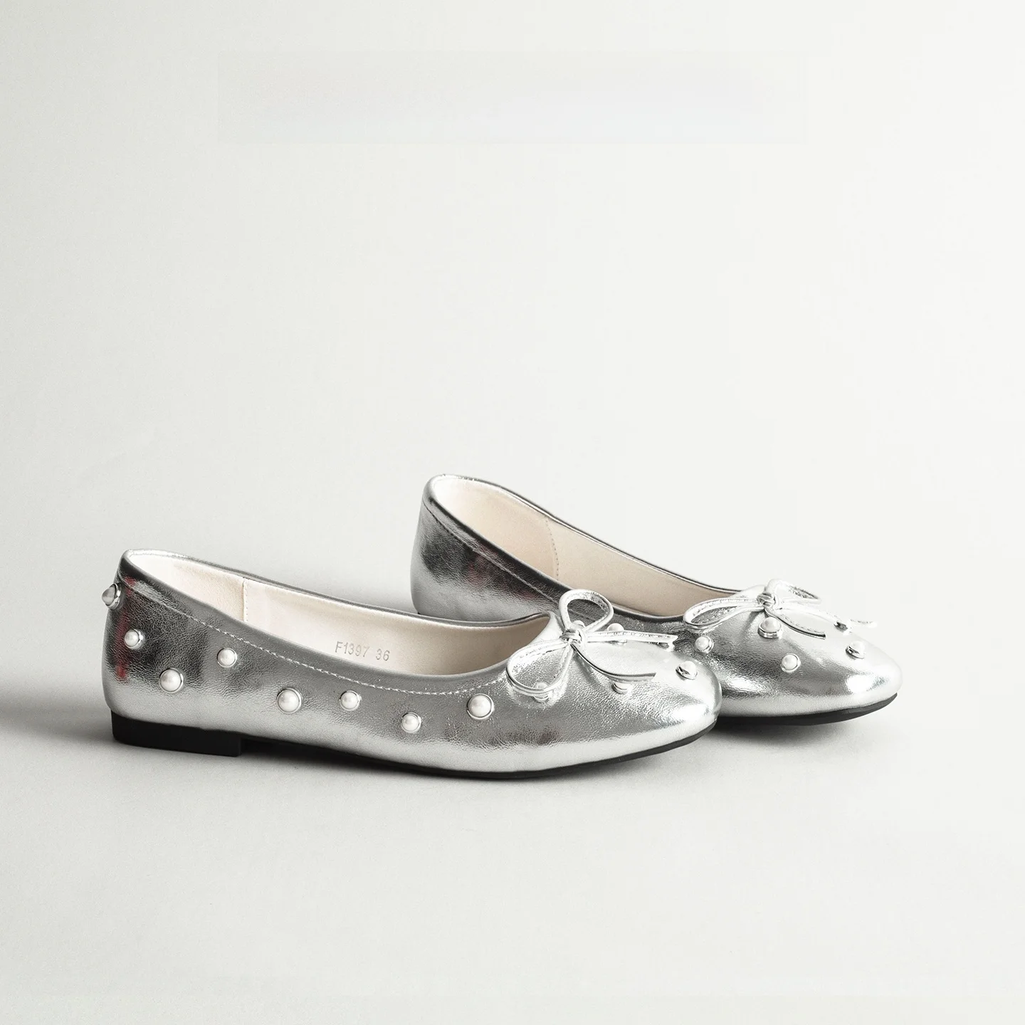 retro-ballet-flat-shoes-women's-spring-new-knot-pearl-decoration-versatile-flat-bottom-mary-jane-shoes-casual-style