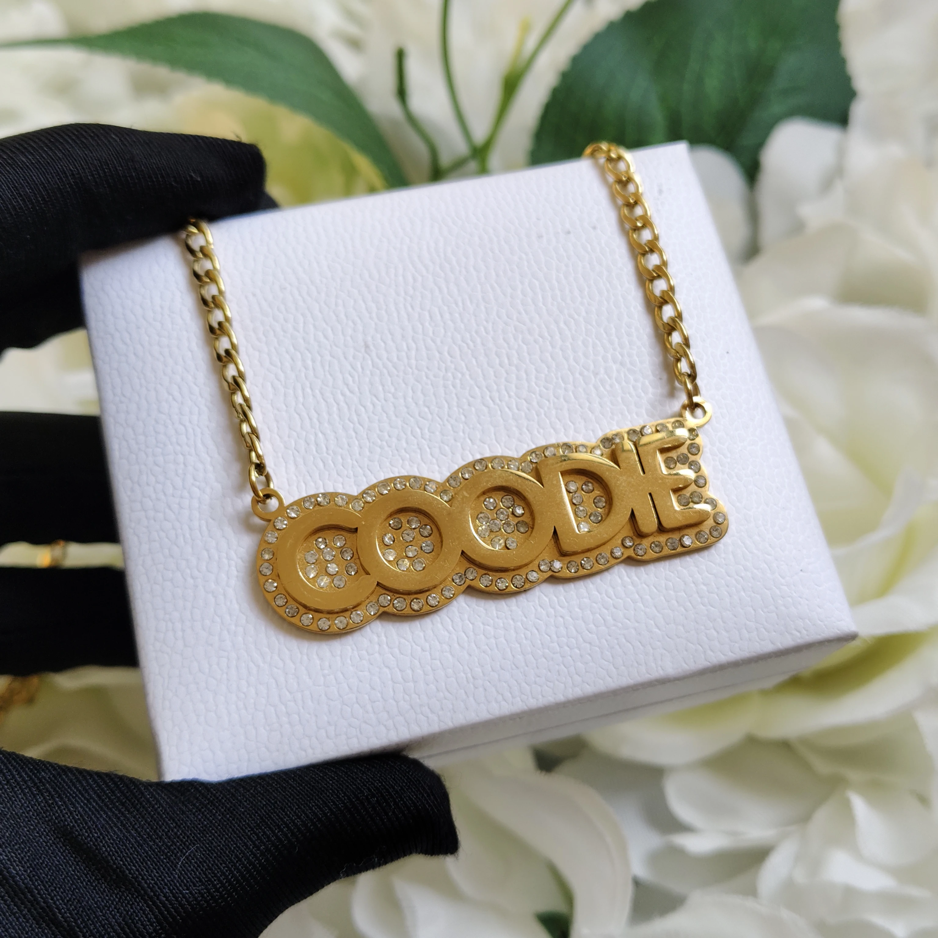 

DHQH Новая оптовая продажа персонализированное ожерелье с буквами индивидуальное имя кулон ожерелье подарок на день Святого Валентина производитель прямые продажи