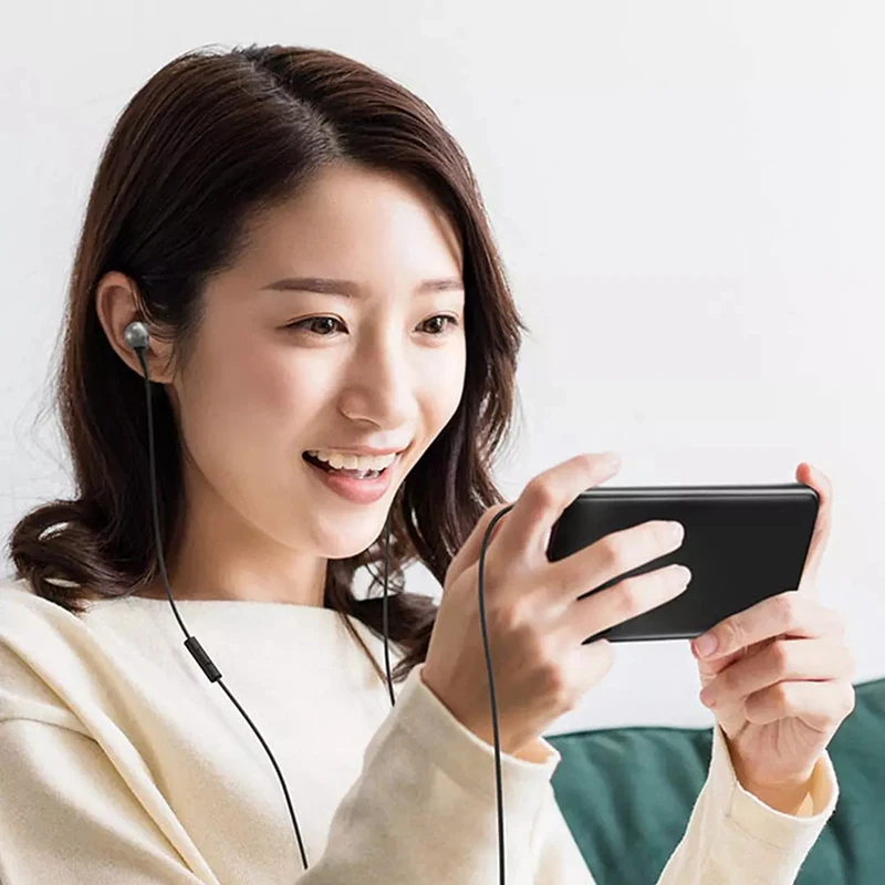 Original xiaomi cápsula fones de ouvido pro 3.5mm in-ear fone de ouvido estéreo com microfone controle de fio fones de ouvido para o jogo música filme