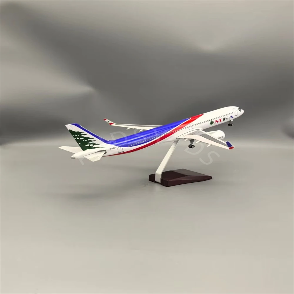 1:100 44CM For Airbus A321 NEO MEA Airlines Toy Planes 321NEO Die