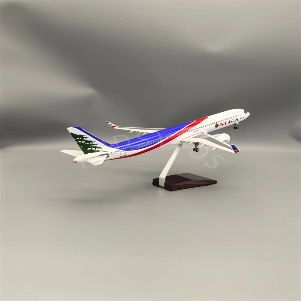 1:100 44CM For Airbus A321 NEO MEA Airlines Toy Planes 321NEO Die
