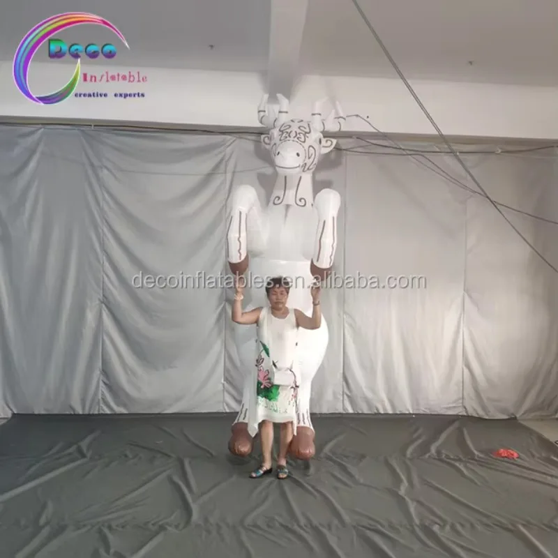 

Custom 3.5m High Inflatable Man Wearing Deer For Christmas Outdoor Parade Performance