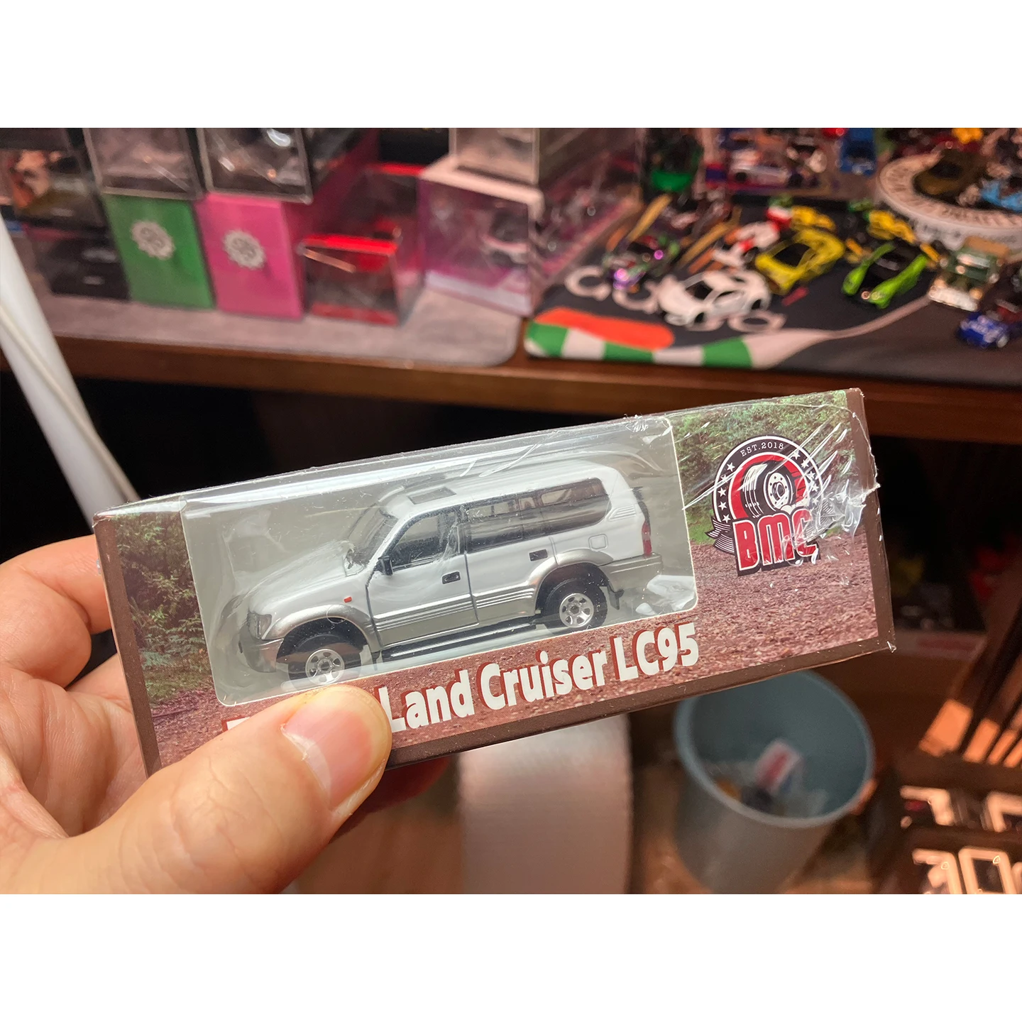 BMC 1:64 Land Cruiser LC95 White Diecast Display CarModel Collection Limited Edition Alloy