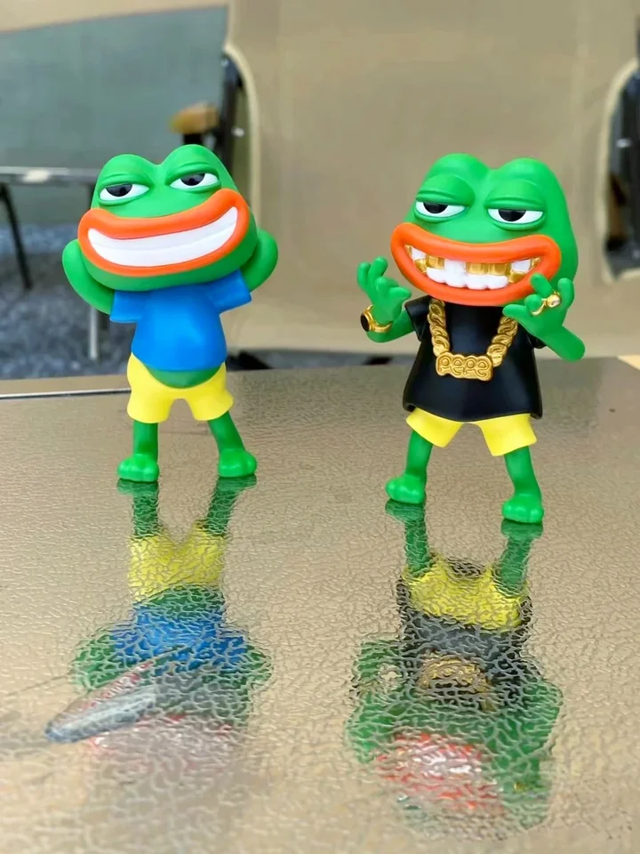 PEPE The Frog Money Player Series Blind Box Confirmed Figure Toys