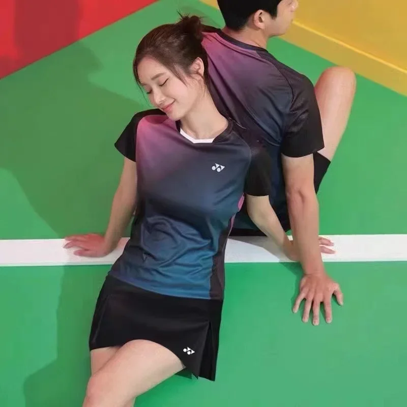 Yonex New Badminton Clothing Tops for Men and Women Quick-drying Breathable Sweat-absorbent Thin Short-sleeved T-shirt