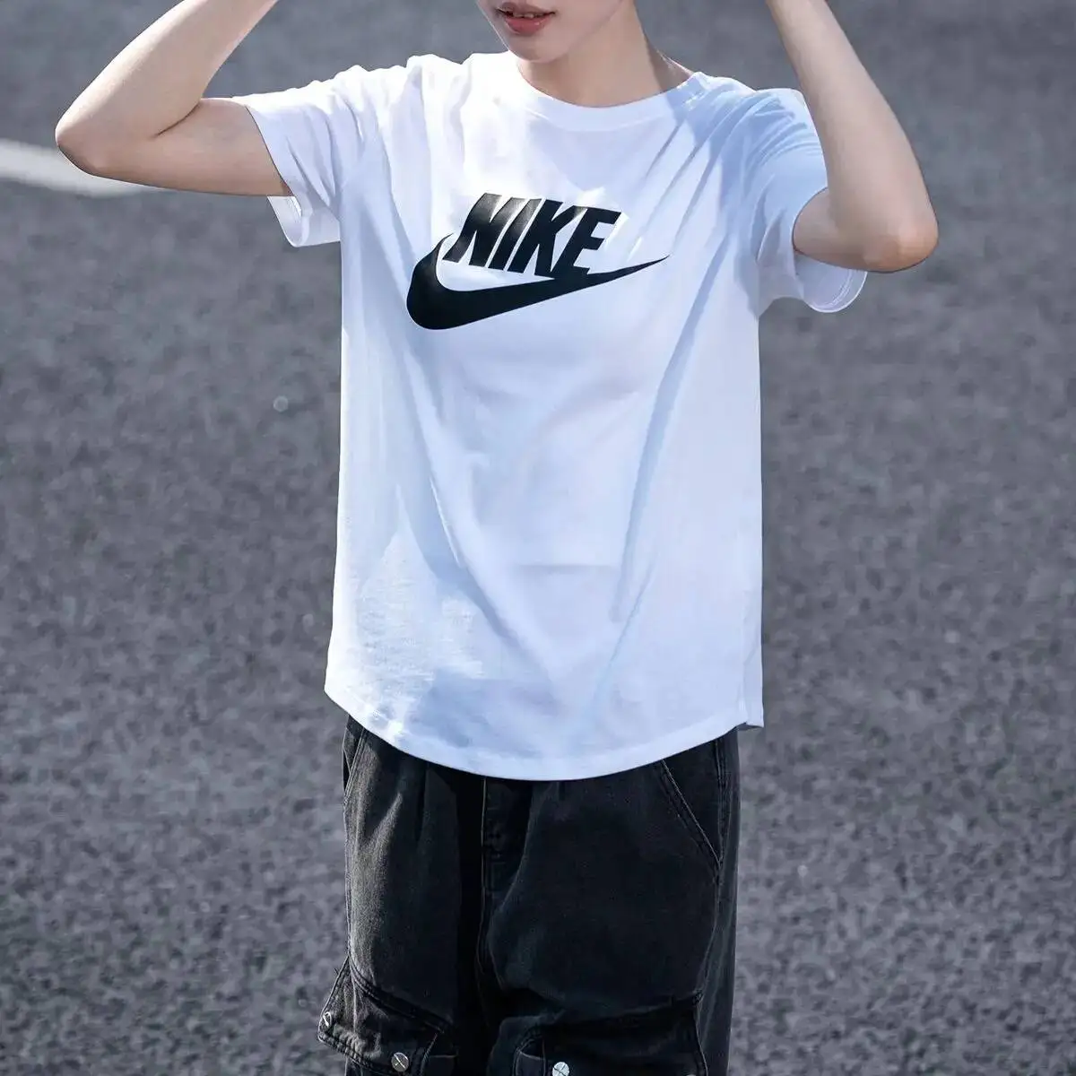 

Nike new T-Shirt Essntl Icn Ftra Round Neck Loose Short-Sleeved Breathable Casual Half-Sleeved Sports Fitness DX7907-100