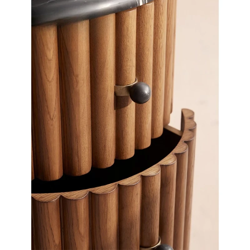 

Retro bedside table solid wood exquisite small bedside table high-end master bedroom creative side cabinet design