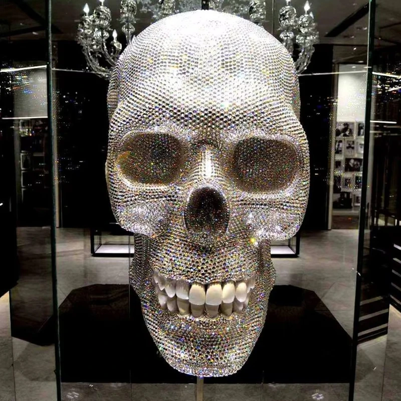 

Custom Resin Skull Advertising Art Modern Sculpture Home Furnishing Big Crystal Modern Art Sculpture Shopping Mall Decoration