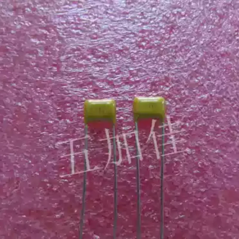 10-100pcs SR305A103KAA 50v10000pf 10% NPO US low-temperature drift ceramic capacitor 103A5K
