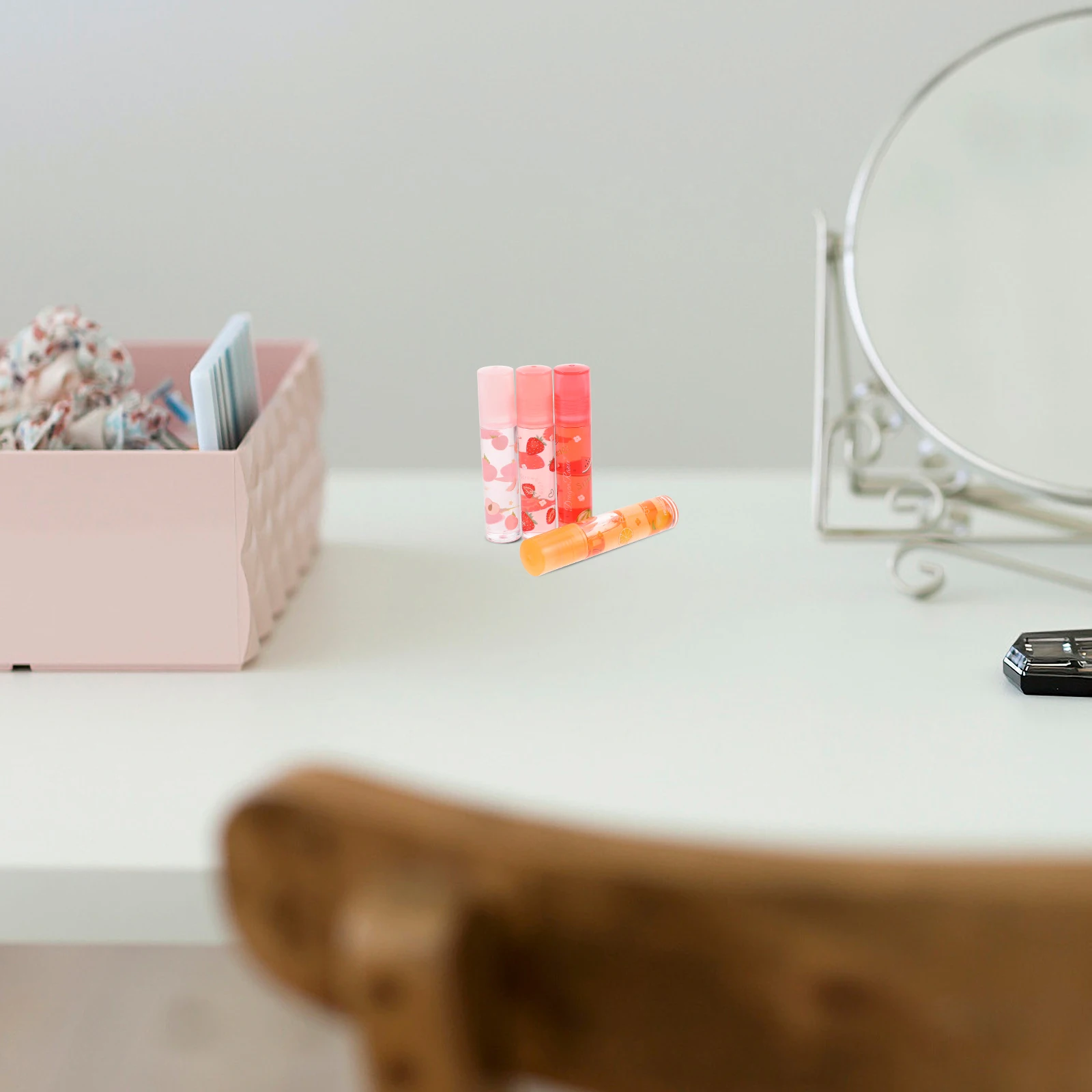 

4 Pcs Moisturizing Fruit Flavored Fruit Flavored Lip Gloss Lipsticks Lip Protector Moisturizing Lipsticks Protector