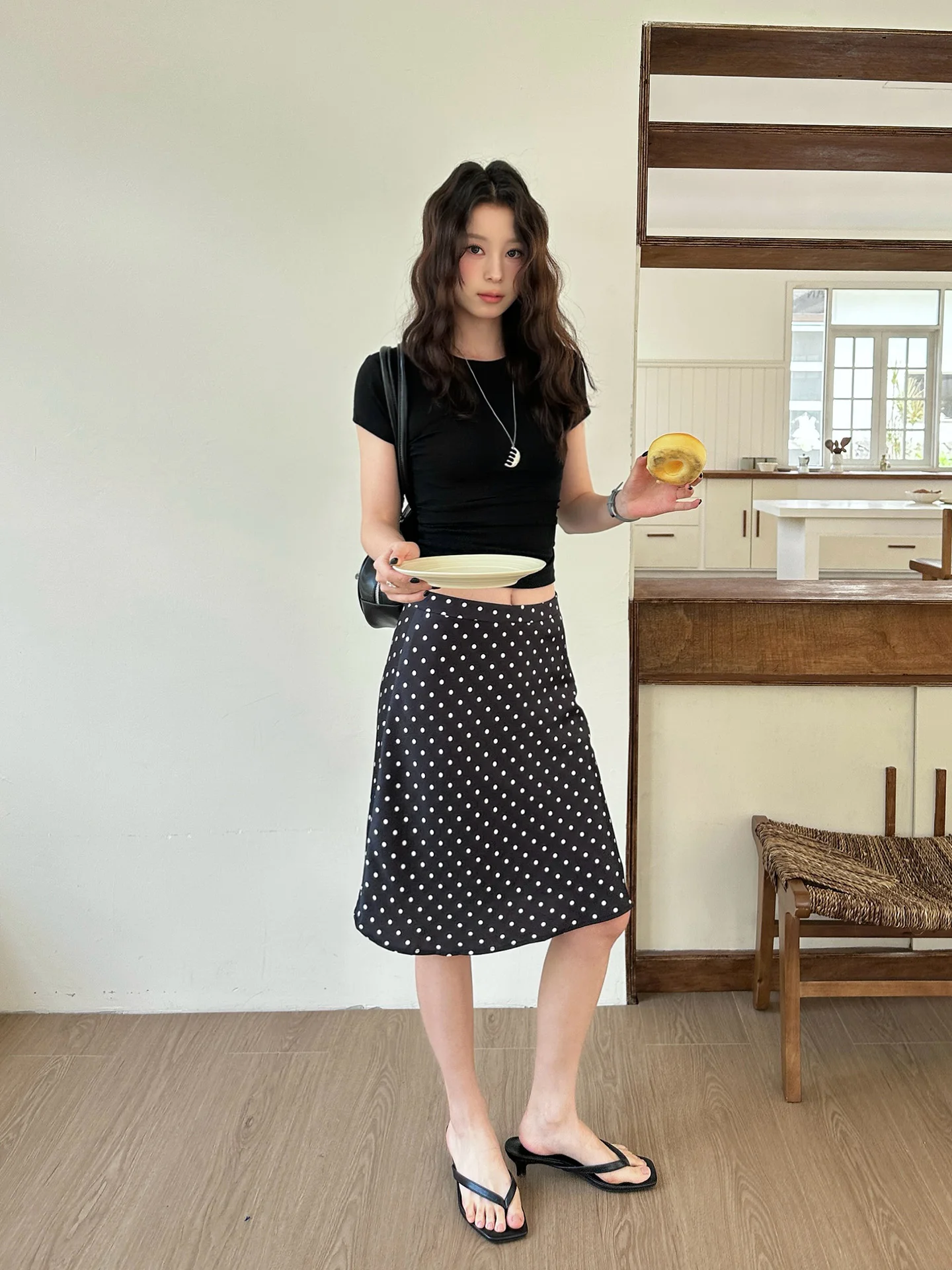 

Элегантная женская юбка-миди в горошек с запахом, облегающая, А-силуэт, весна-лето, серия SadSoil Miu, из шелкового атласа