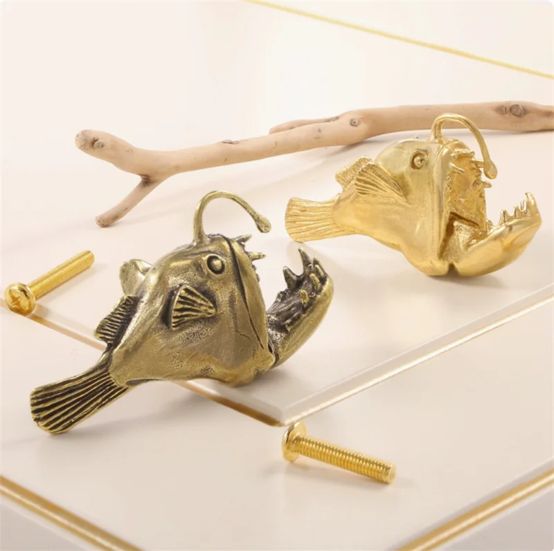 

Фонарь Рыба Мебельная Ручка Ручка Ящика Латунные Ручки Рыбы Для Кухни Винный Шкаф Дверь Гардероб Шкаф Шкаф Тяги Diy