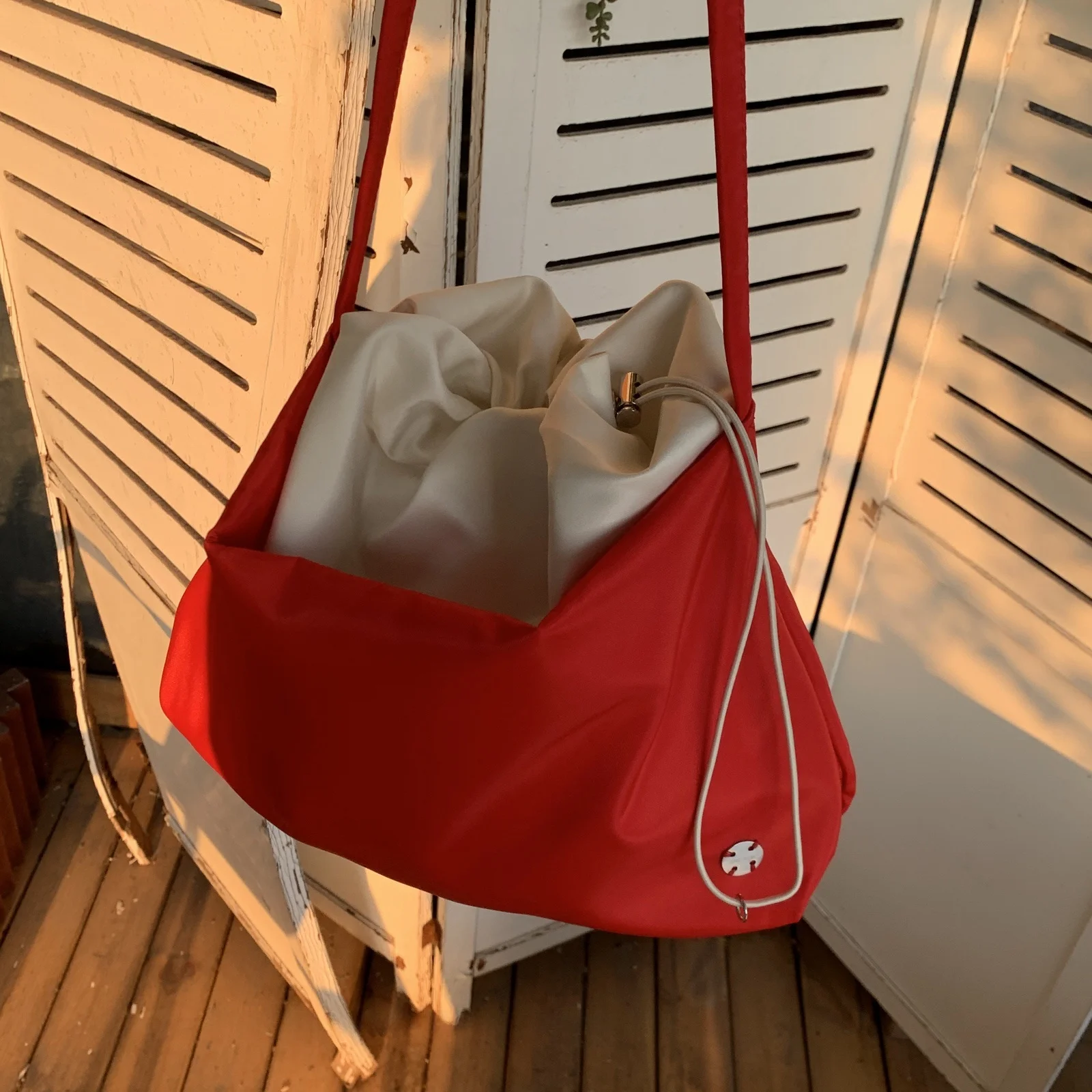 

Low Sugar Heart~ Nylon Single oulder Bag Small Folded Cloud Bag Waterproof Commuting Large Capaci Tote Bag Axillary Bag