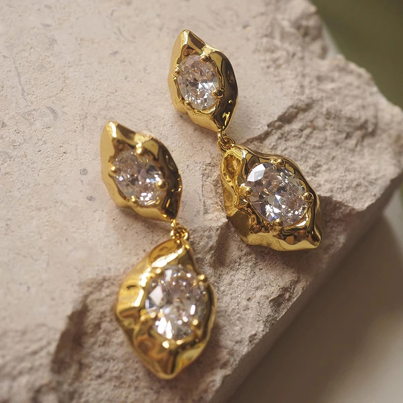 Huitan Delicate Women Gold Color Charming Drop Earrings for Luxury Wedding Anniversary Trendy Accessories Jewelry Gift with CZ