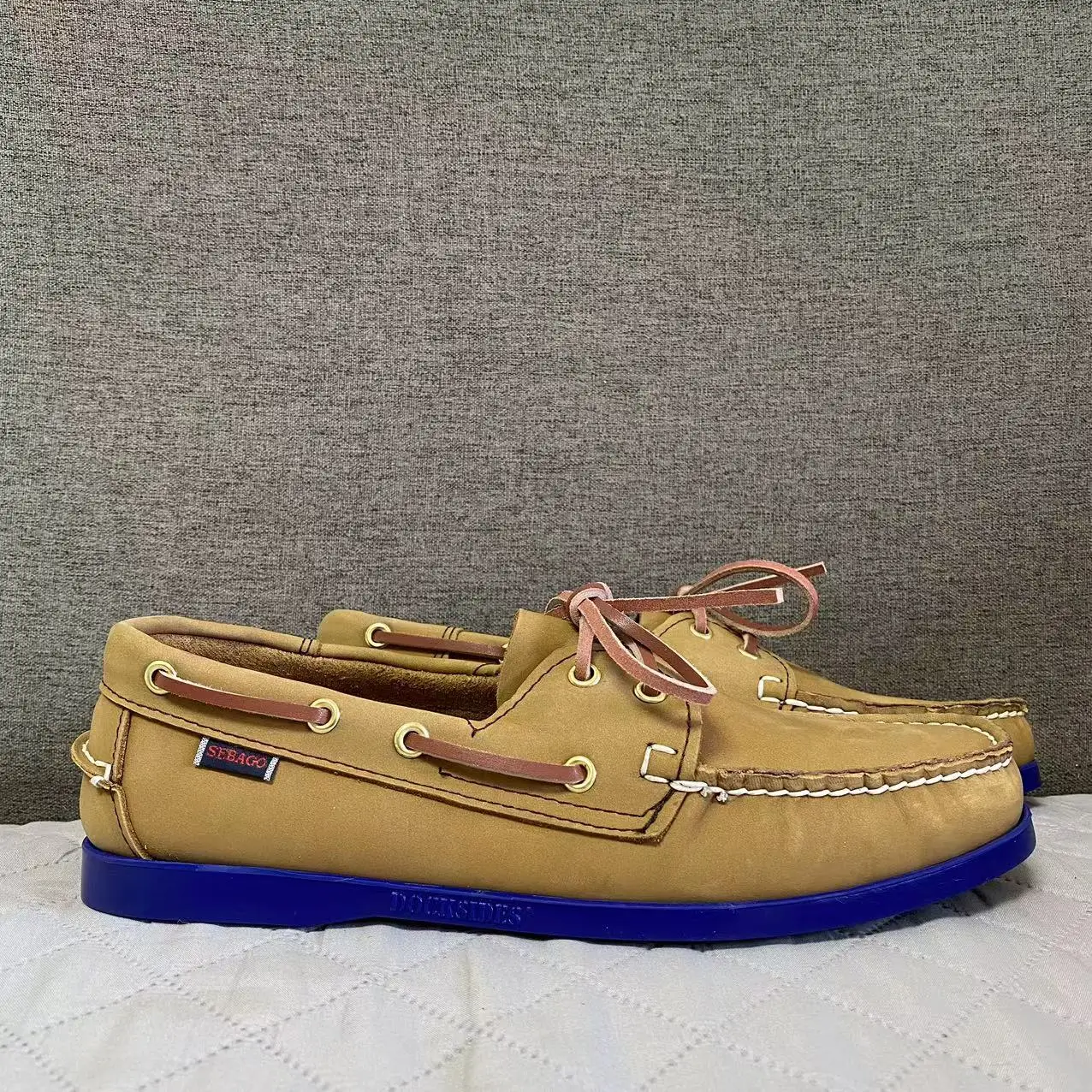 

Men Authentic Sebago Homme Docksides Shoes - Premium Genuine Suede Leather Moc Toe Lace Up Boat Shoes Women AB204