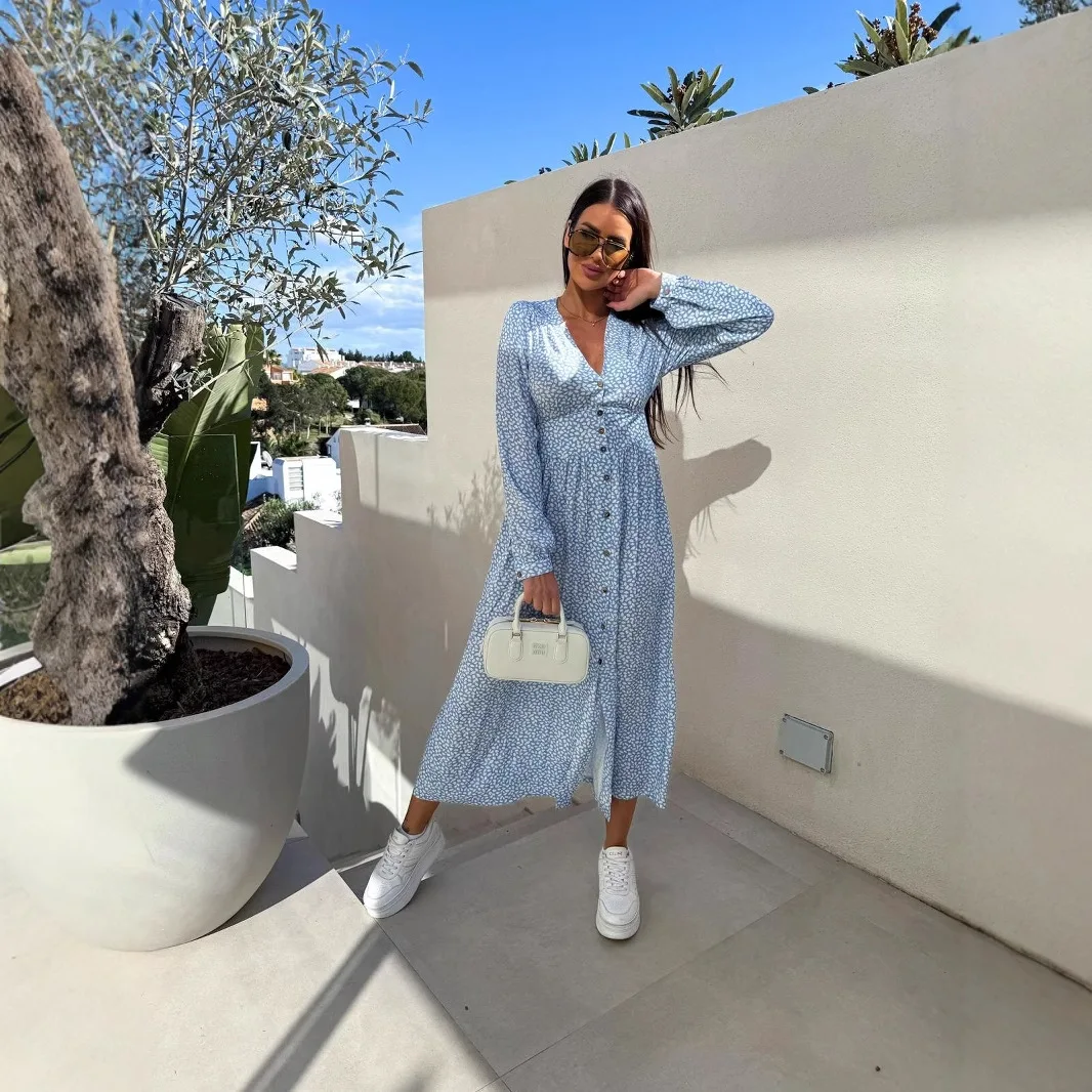 가을 패션 플로럴 드레스 캐주얼 브이넥 버튼 긴 소매 롱 스커트 가족 모임 참석 2025 신상 여성 의류