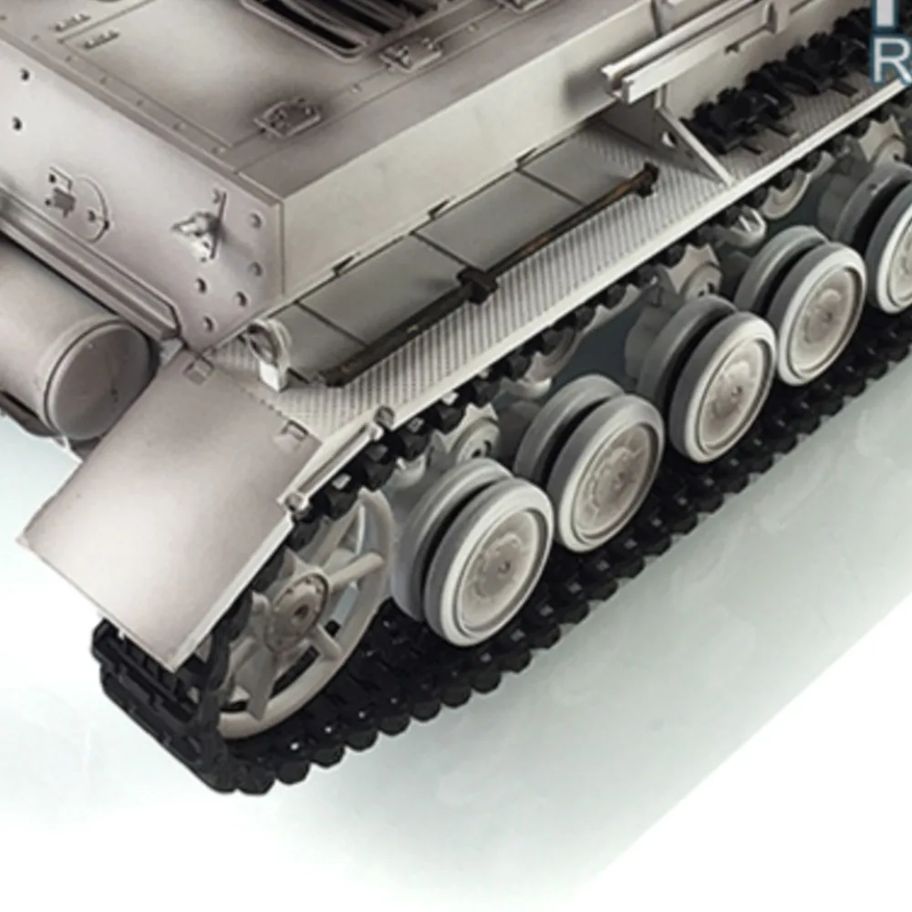 

Henglong Upgraded Ver 1/16 Snow 7.0 Panzer IV F RTR RC Tank 3858 W/ 360° Turret Metal Tracks Driving Idlers TH17391-SMT7