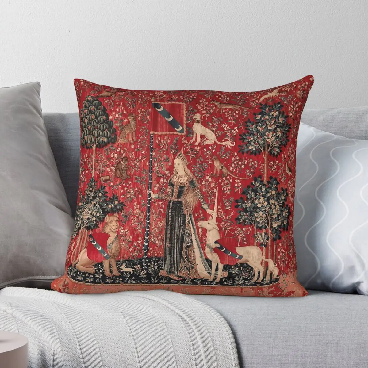 Lady And Unicorn Medieval Square Pillowcase Polyester Linen Velvet Pattern Zip Decorative Sofa Cushion Cover