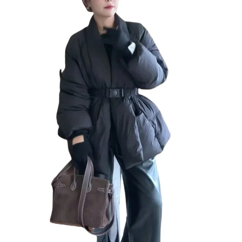 2026 Damen-Daunenjacke im neuen Stil, koreanische Version, lockere Passform, schlankmachende Daunenjacke mit weißer Entendaunenwärme, taillierte Silhouette